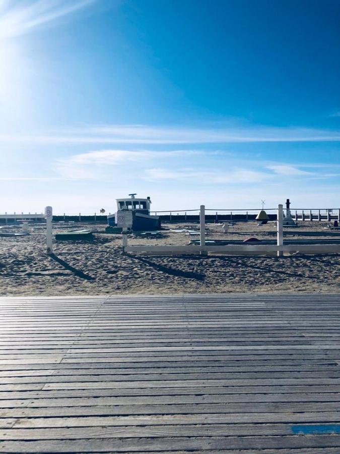 Son Des Mouettes Plage Trouville-sur-Mer Eksteriør bilde